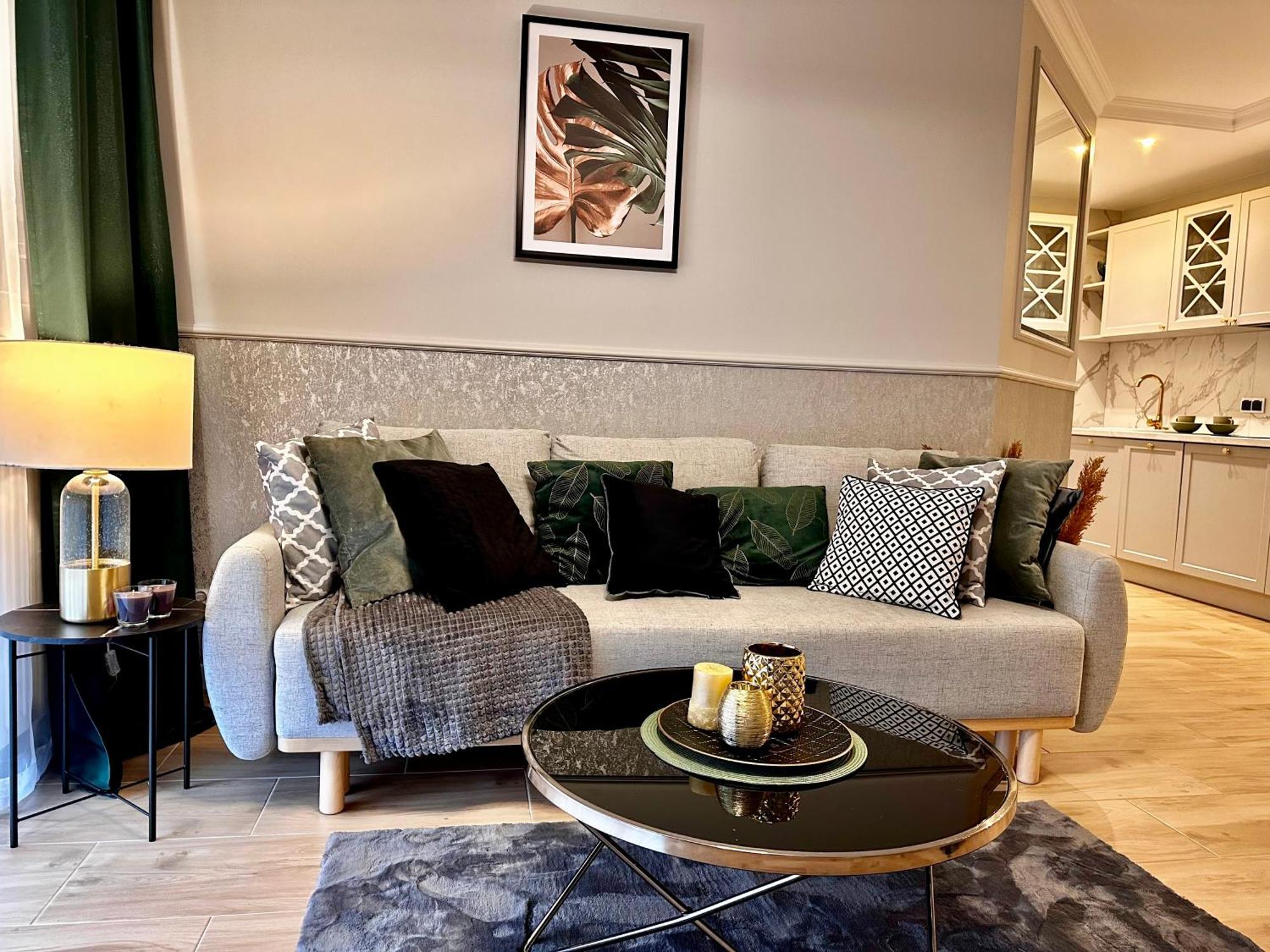 Apartamenty Kielce- Klonowa Nad Zalewem, 1-13 Osob, Faktura, Parking, Centrum Экстерьер фото